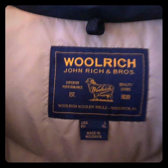 Men's Arctic Parka Detachable Fur (worn twice) - Picture 2 of 7